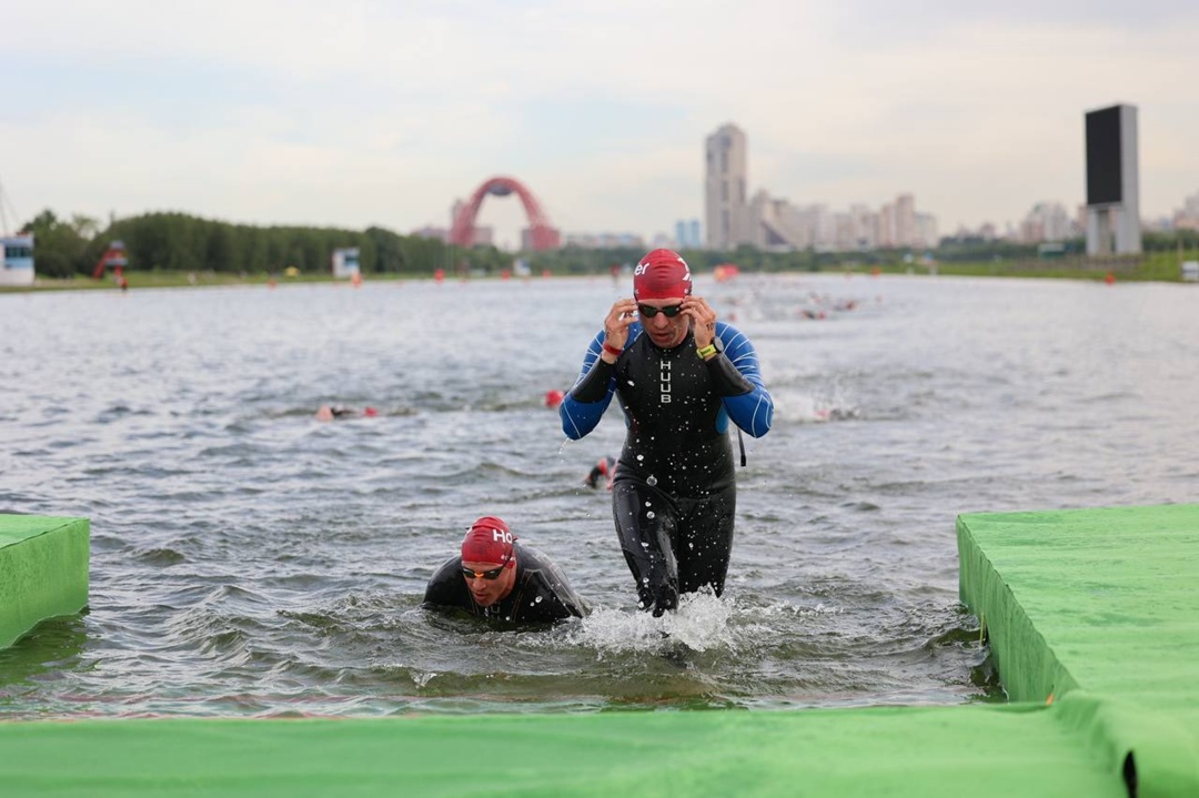 Энергия спорта: амурский газопереработчик Марат Габитов преодолел олимпийскую дистанцию на соревнованиях по триатлону «Лига триатлона & ironstar 2025»