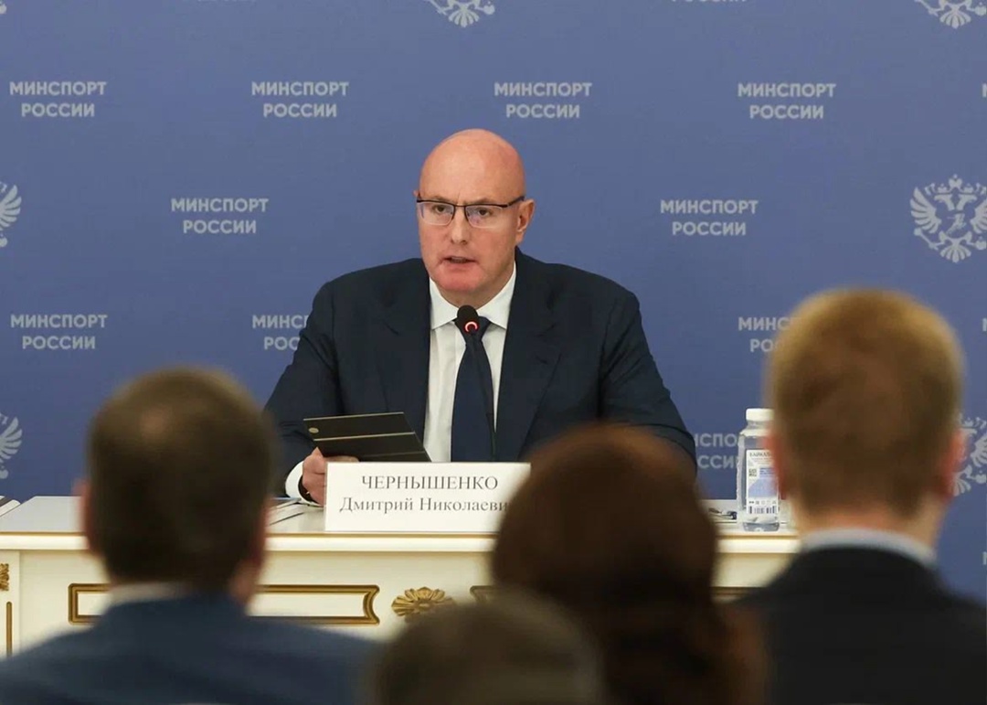 Дмитрий Чернышенко и Михаил Дегтярев вручили государственные и ведомственные награды в сфере спорта.