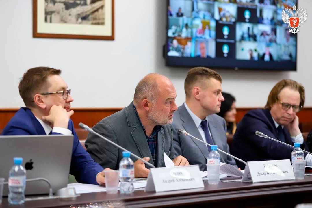 Михаил Мурашко обсудил основные направления научной работы подведомственных организаций Минздрава России