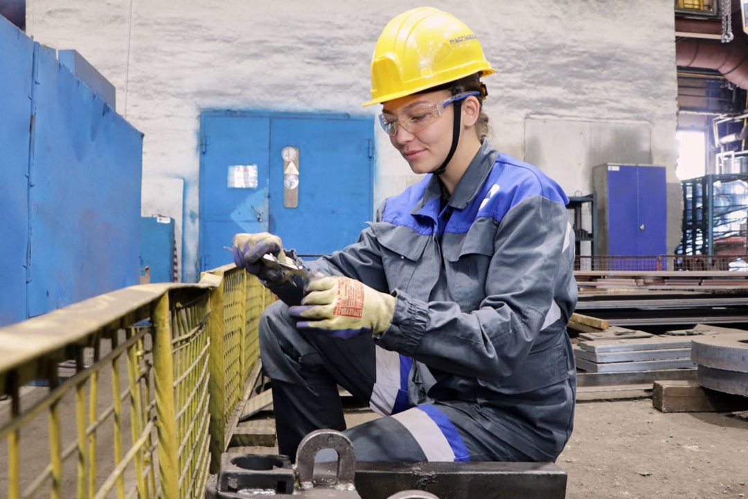 Точность – ее профессия! Сегодня хотим познакомить вас с одним из наших молодых специалистов