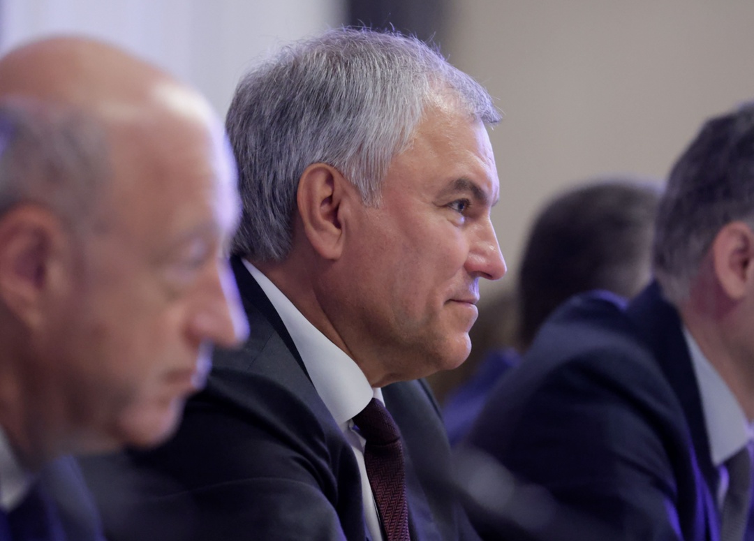 Председатель Государственной Думы Вячеслав Володин провел встречу с Председателем Консультативного совета Национального собрания Королевства Бахрейн Али Бен…