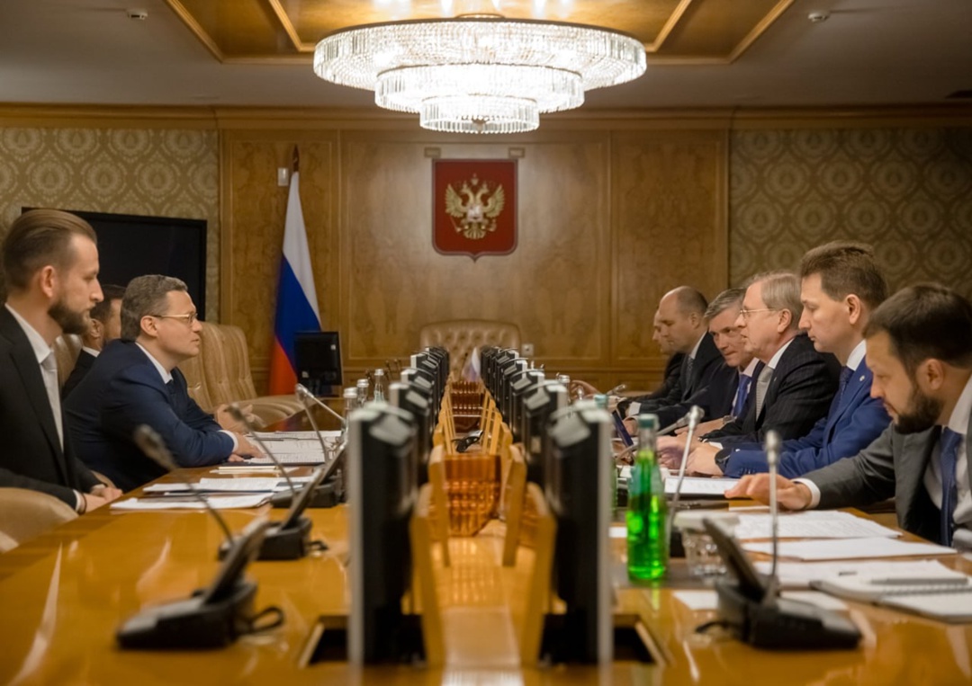 Виталий Савельев провел рабочую встречу с губернатором Вологодской области Георгием Филимоновым.