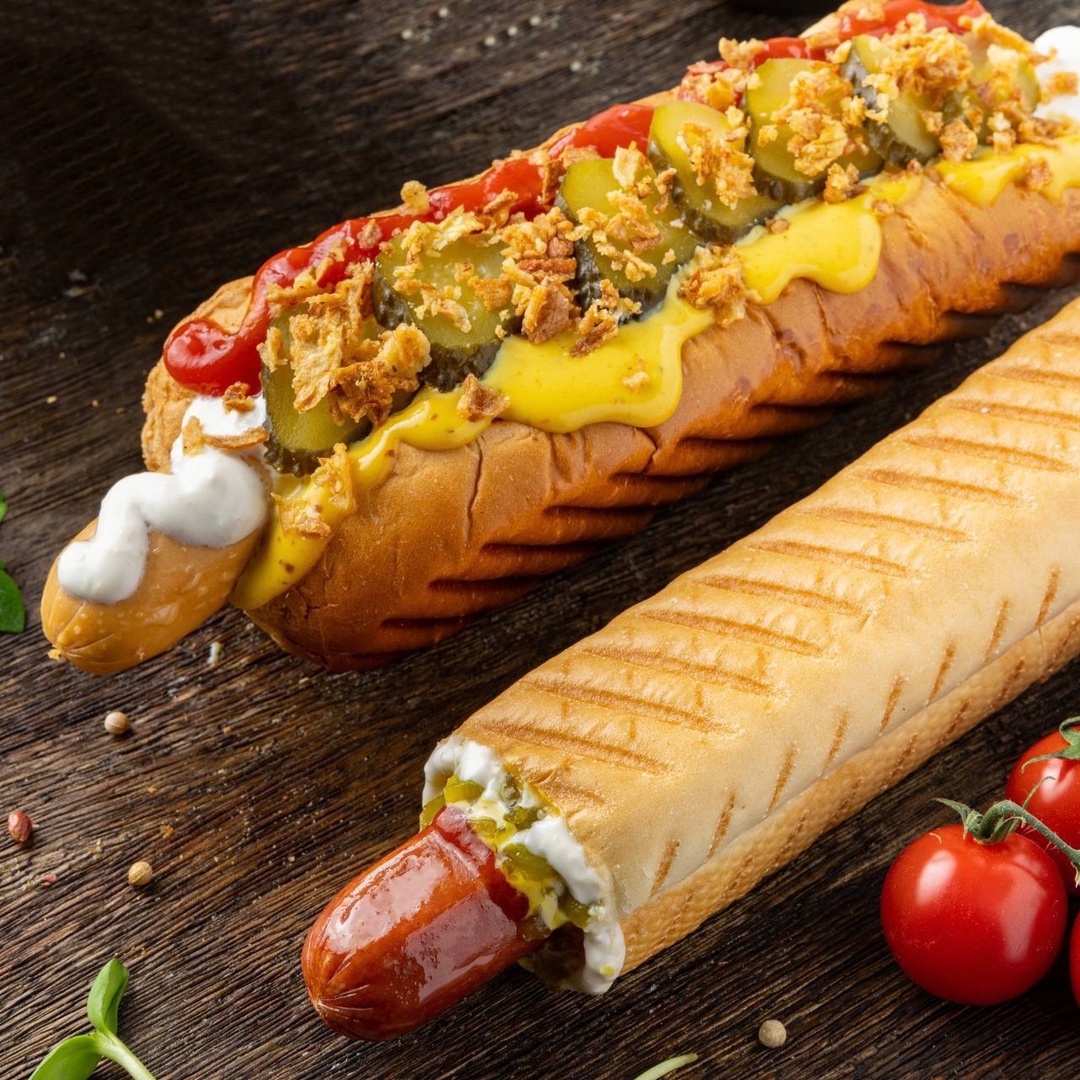 Сегодня отмечается день хот-дога Это самая популярная позиция в меню АЗС ЛУКОЙЛа.