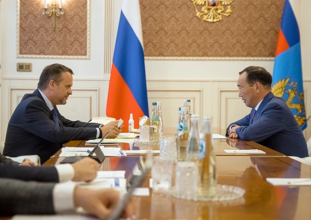 Андрей Никитин провел рабочую встречу с главой Республики Саха (Якутия) Айсеном Николаевым