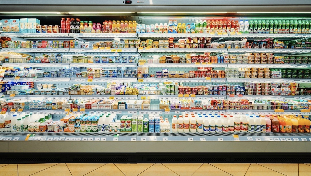 По итогам проверок в прошлом году Роскачество впервые не выявило замену молочного жира растительным у творога, йогурта и сыра маасдам российского производства,…