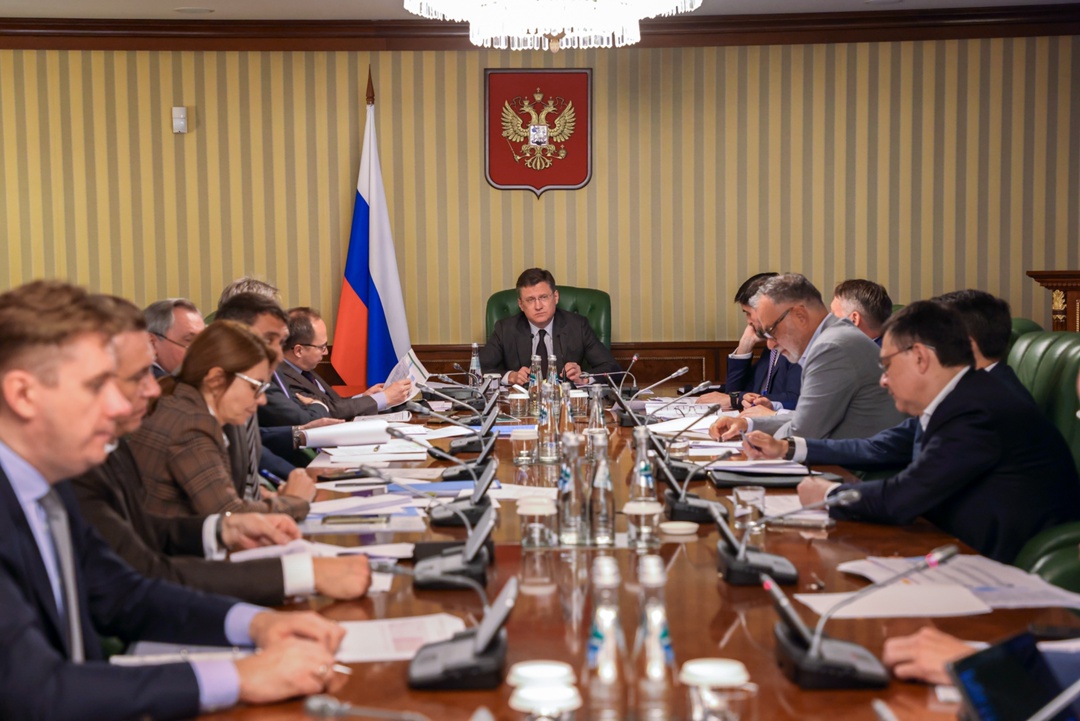 Александр Новак провел совещание по вопросу энергоснабжения майнинговой деятельности.