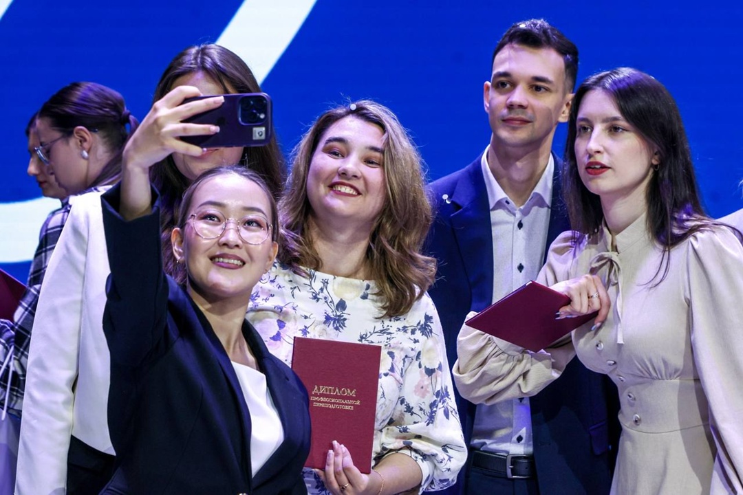 Эта дата точно войдет в историю! Сегодня первый выпуск Академии IT!