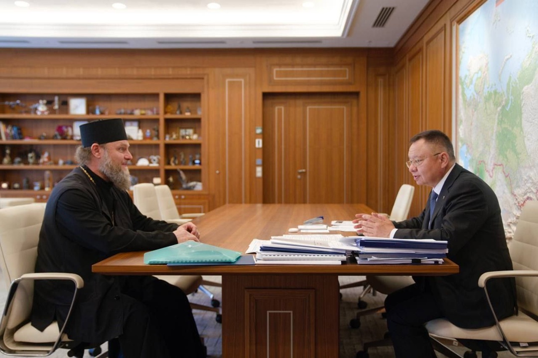 Министр строительства и ЖКХ РФ Ирек Файзуллин провел рабочую встречу с Начальником Приозерского подворья Валаамского монастыря – архимандритом Илией (Рудневым)