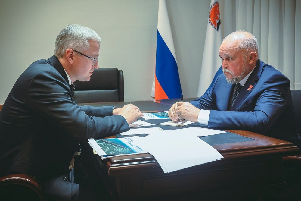 Сергей Цивилев и губернатор Камчатского края Владимир Солодов обсудили развитие энергетики региона