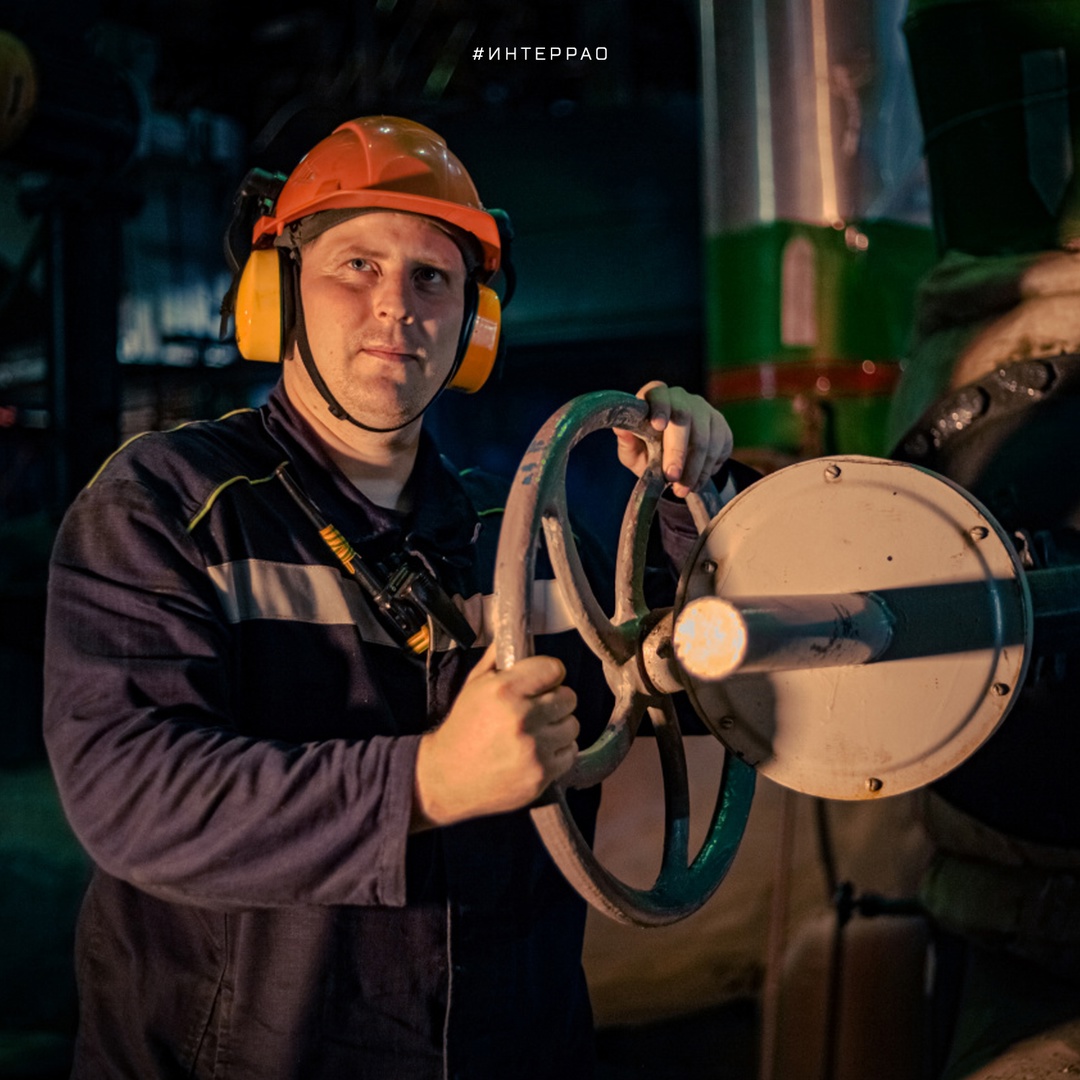 Уверенный настрой и готовность к работе — именно так начинается новая трудовая неделя. И неважно, день это или ночь — мы всегда на своём посту