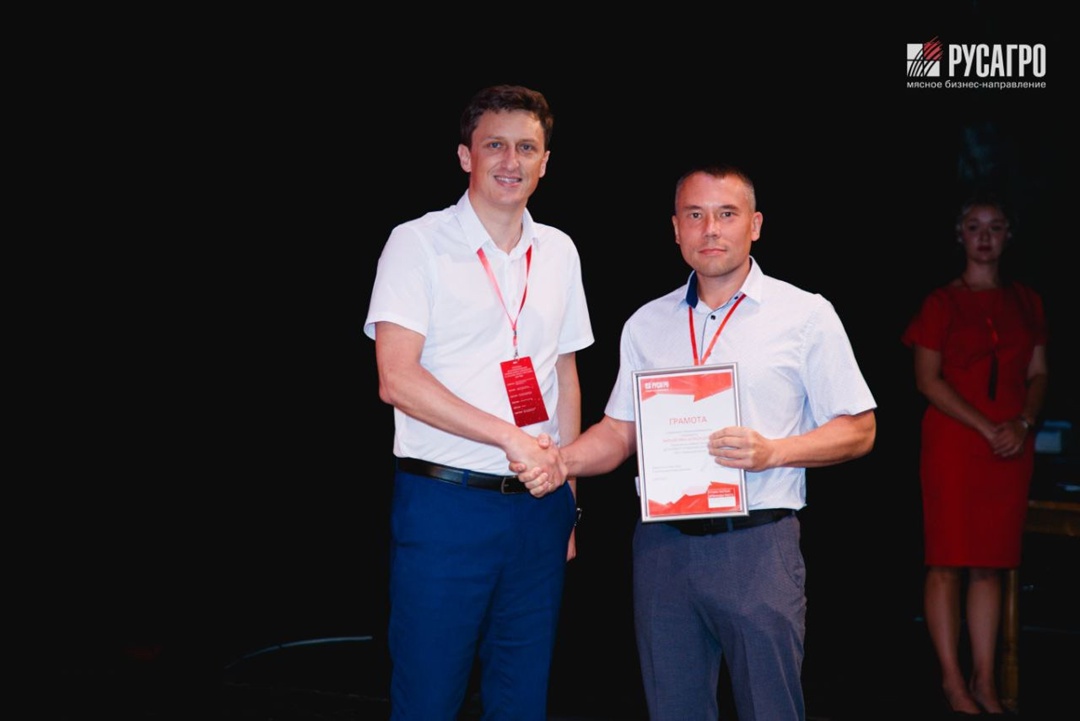 Более 300 участников, 8 департаментов, 2 региона и одна общая ценность — искренняя любовь к своему делу и своей команде. В Тамбове прошло главное корпоративное…