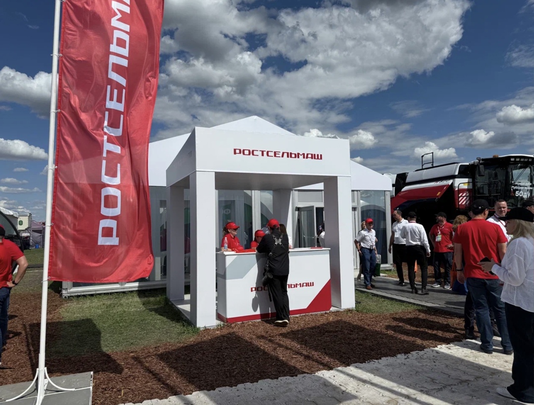 «Ростсельмаш» летом этого года сократил продажи сельхозтехники на 40%, пишут «Ведомости Юг» со ссылкой на совладельца предприятия Константина Бабкина.…