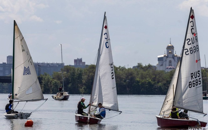 «Кубок Магнитки»: ветер в паруса, азарт в глазах