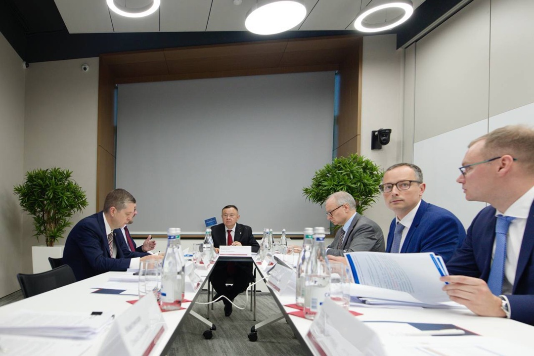 В Центре взаимодействия и коммуникаций в строительстве состоялось заседание Наблюдательного совета Главгосэкспертизы России