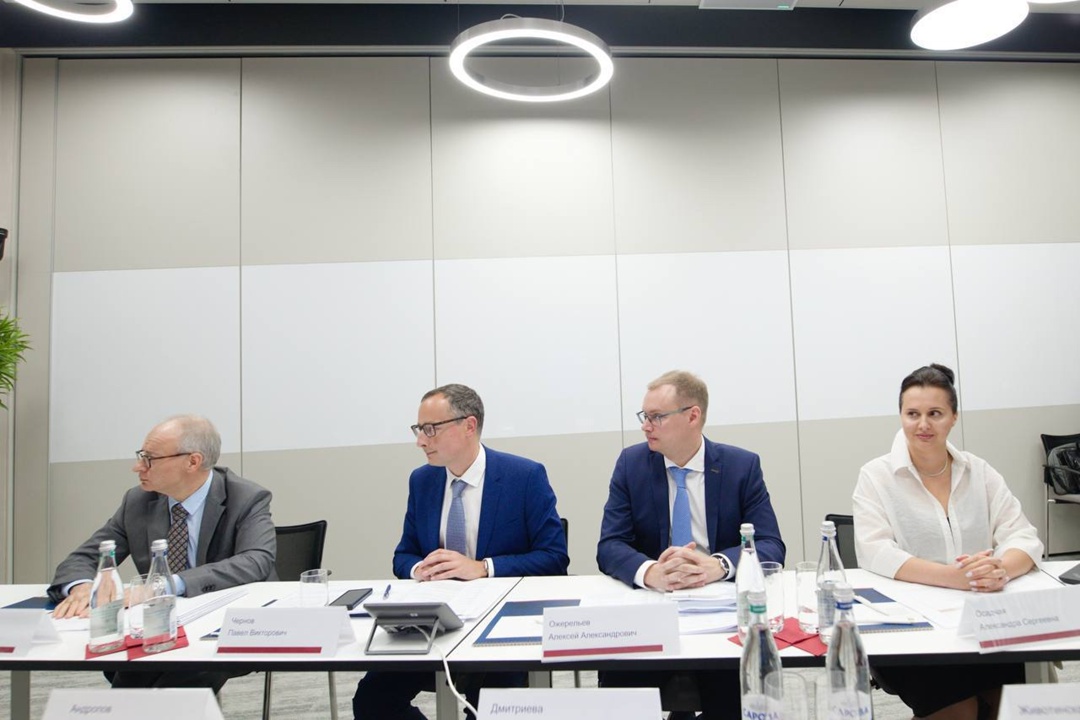В Центре взаимодействия и коммуникаций в строительстве состоялось заседание Наблюдательного совета Главгосэкспертизы России