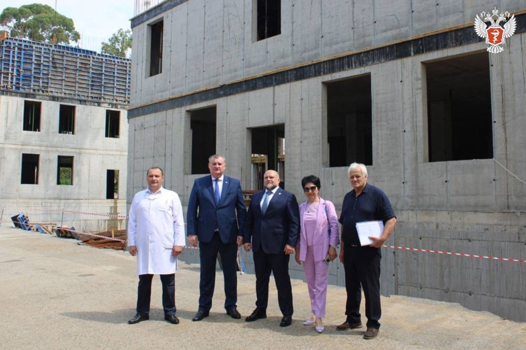 Андрей Плутницкий принял участие в XX заседании Межправительственной комиссии по социально-экономическому сотрудничеству между Россией и Абхазией