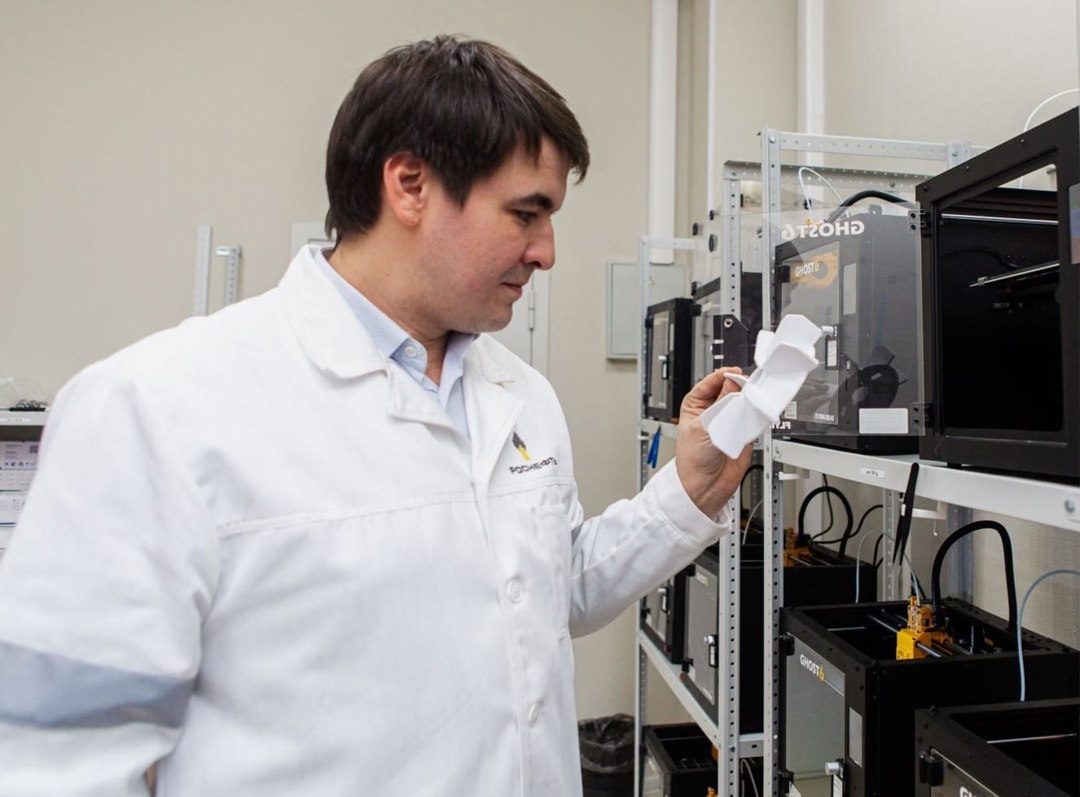 Детально об импортозамещении В уфимском научном институте «Роснефти» создали и внедрили композитную отечественную шестерню для редуктора на очистных…