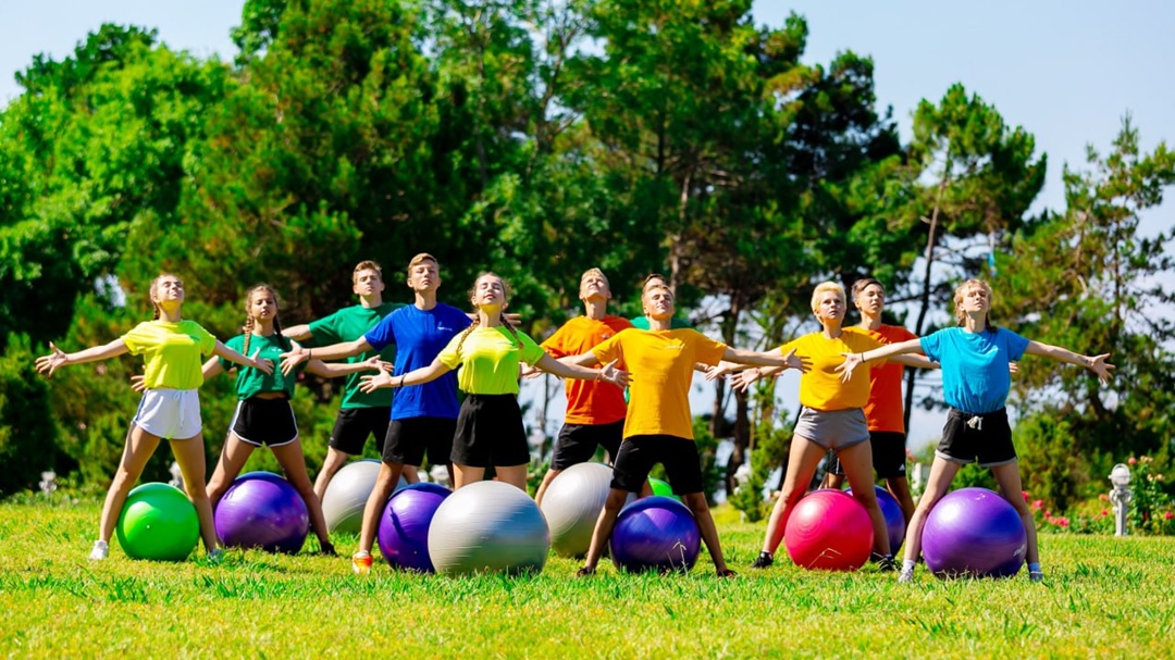 Дмитрий Чернышенко: В июне в оздоровительных лагерях России отдохнули около 3 млн детей