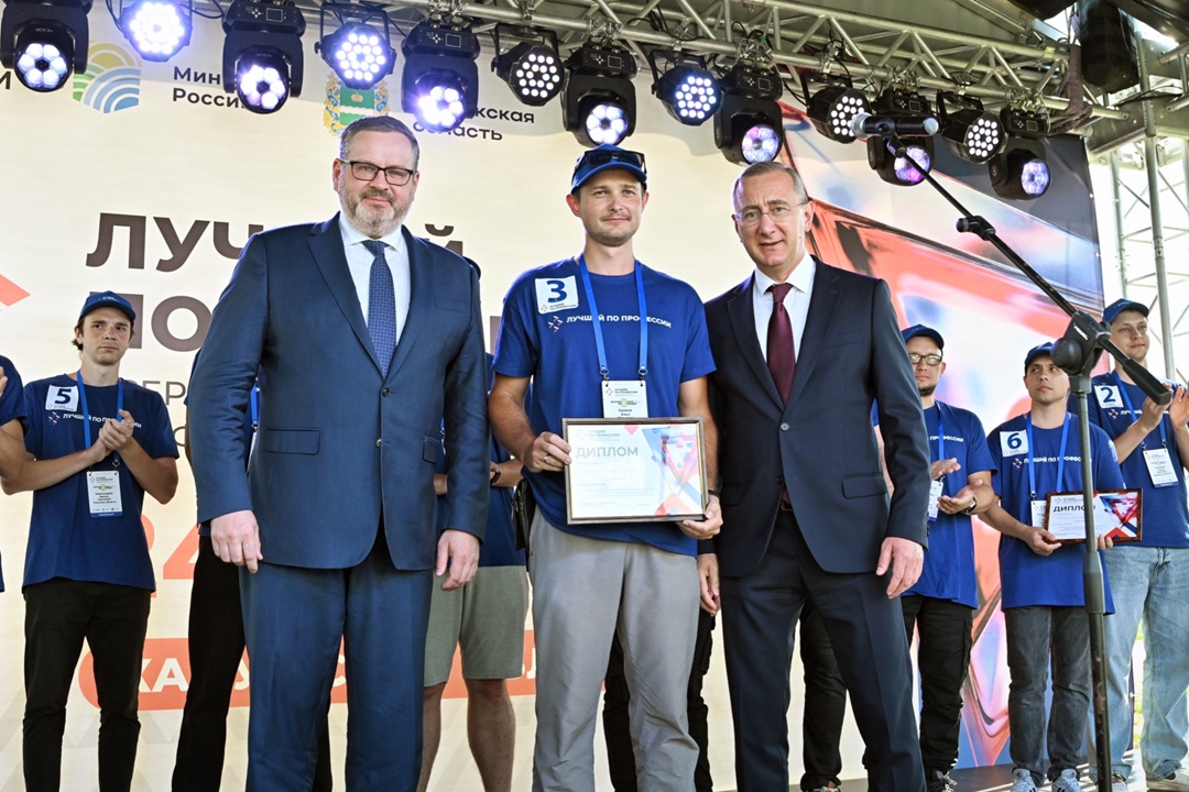 Министр труда и социальной защиты РФ Антон Котяков посетил с рабочей поездкой Калужскую область