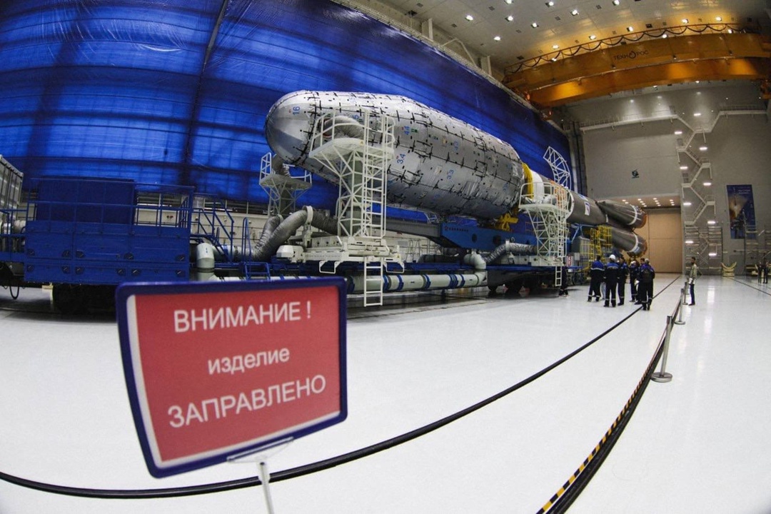 Снято на профессиональную технику, не повторять в домашних условиях!