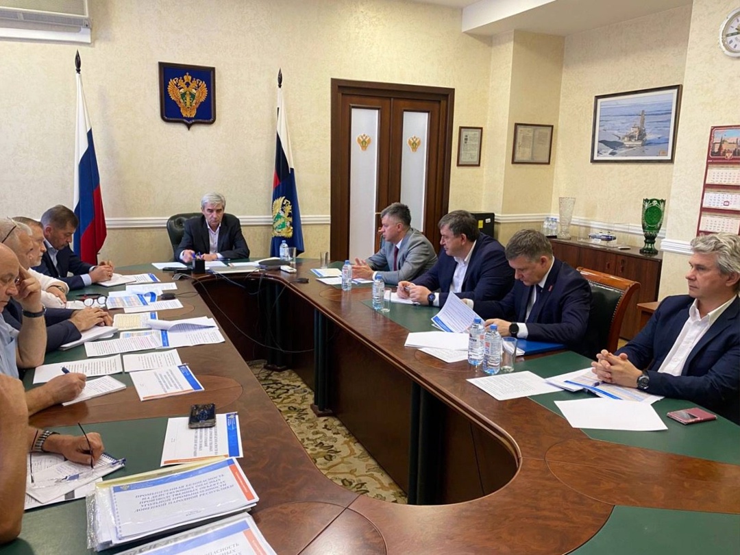 ️ Ростехнадзор провёл совещание с Минэнерго России по вопросам эксплуатации объектов угольной промышленности новых субъектов России