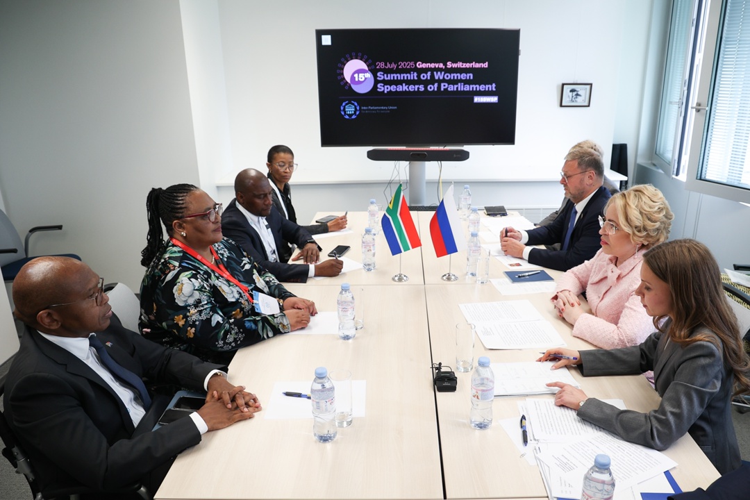 Председатель Совета Федерации Валентина Матвиенко провела встречу со Спикером Национальной ассамблеи ЮАР Анджелой Дидизой в Женеве