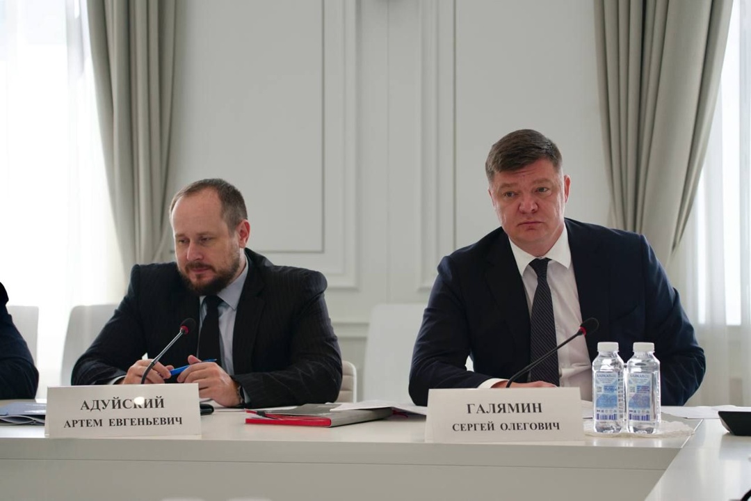 Глава Минстроя России Ирек Файзуллин провел заседание межведомственной рабочей группы по реализации мероприятий по объекту капитального строительства «ФГБУК…