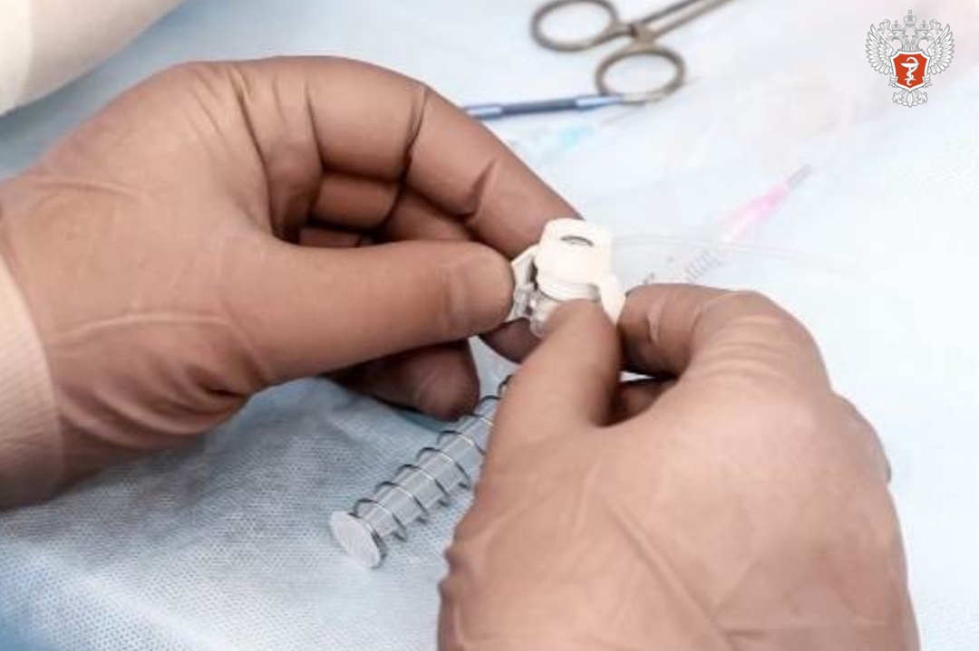 Красноярские врачи впервые в регионе провели операцию по пересадке роговицы ребенку