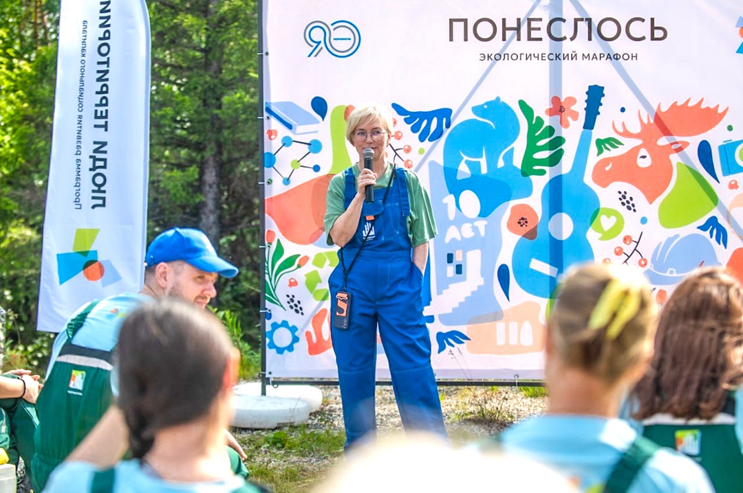 Совместный труд объединяет: как волонтеры благоустроили «Лапарк»