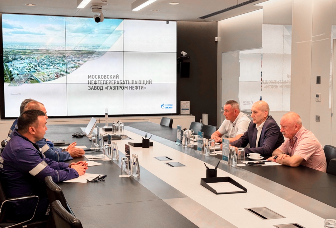 ️ Состоялось рабочее совещание Ростехнадзора и ПАО «Газпром нефть»