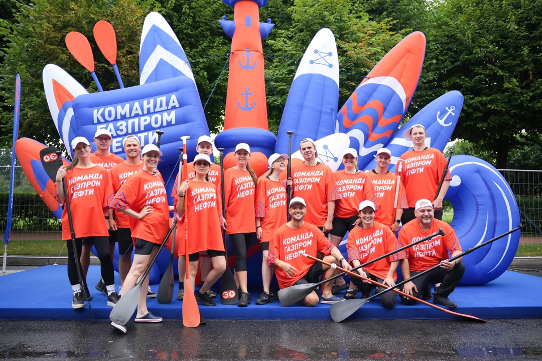 Мегасап с супер-зеркалом прямо по курсу!