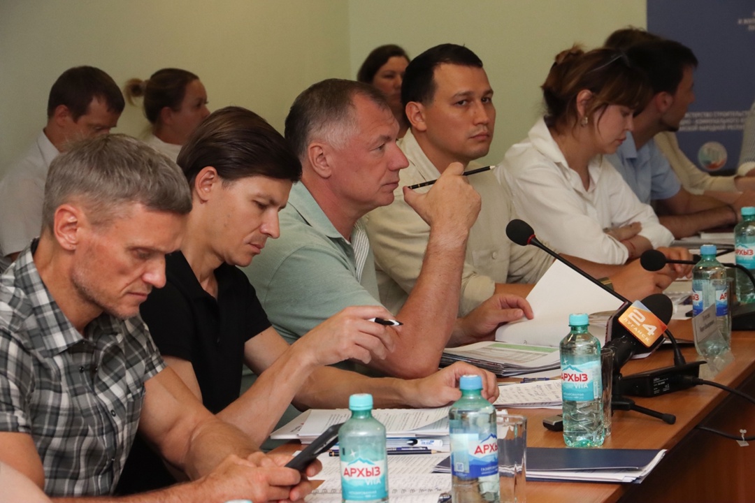 Марат Хуснуллин принял участие в открытии ряда объектов в Донецкой и Луганской народных республиках