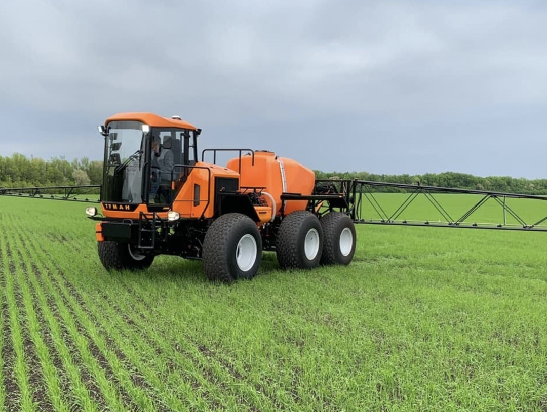 В ГК «Малино» затраты на средства защиты растений в этом сезоне увеличились по сравнению с предыдущим. «В этом году посадки происходили в сухую землю, и…