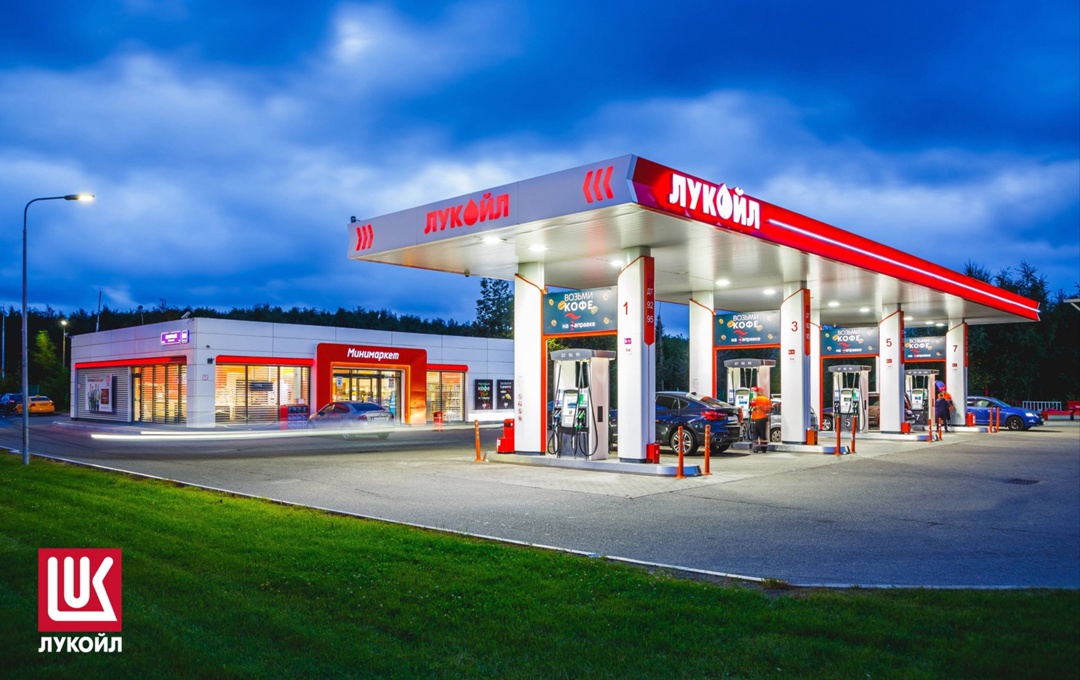 ️ Правильная заправка ЛУКОЙЛ принял участие в федеральном просветительском проекте ГИБДД о безопасности на дорогах.