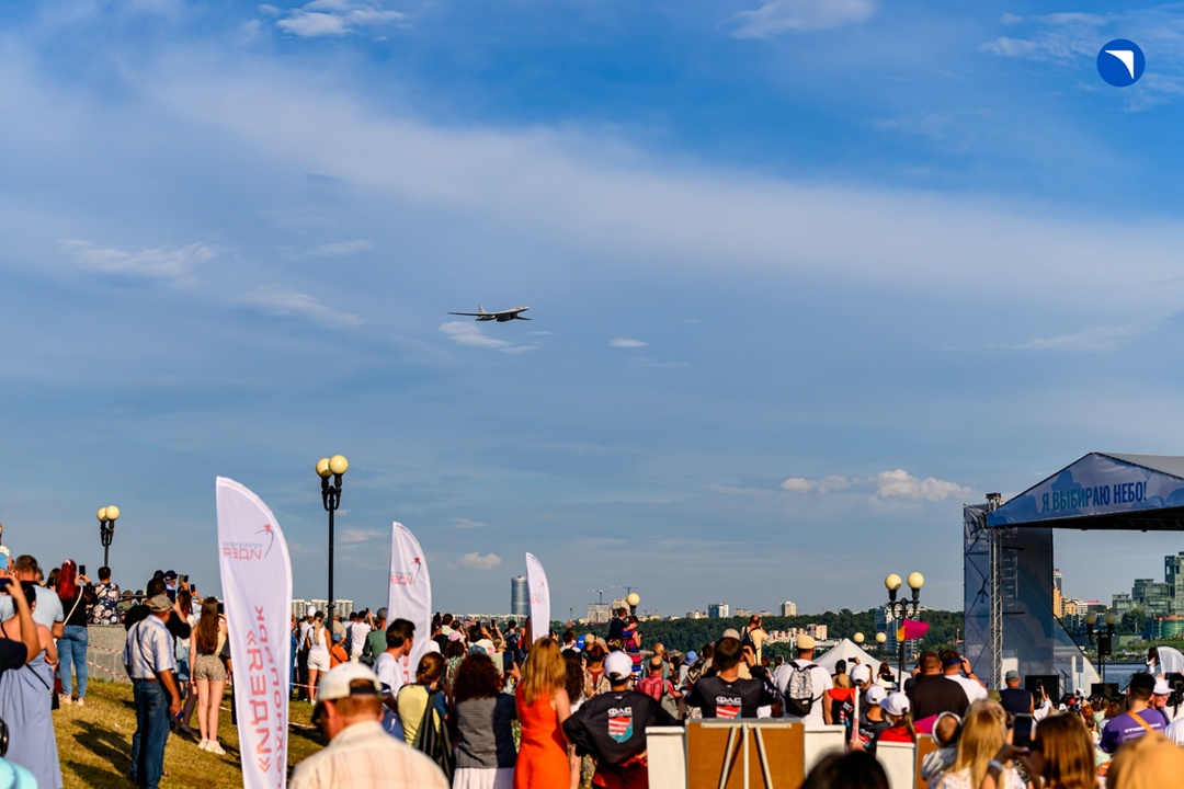 Ту-214, Ту-22М3 и Ил-76 на фестивале «Я выбираю небо!» в Казани