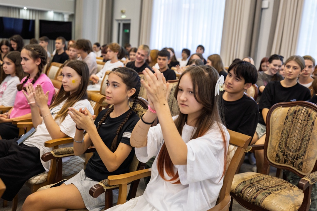 Торт из скважины и усач Келера: как амбассадоры «Татнефти» вдохновляют детей