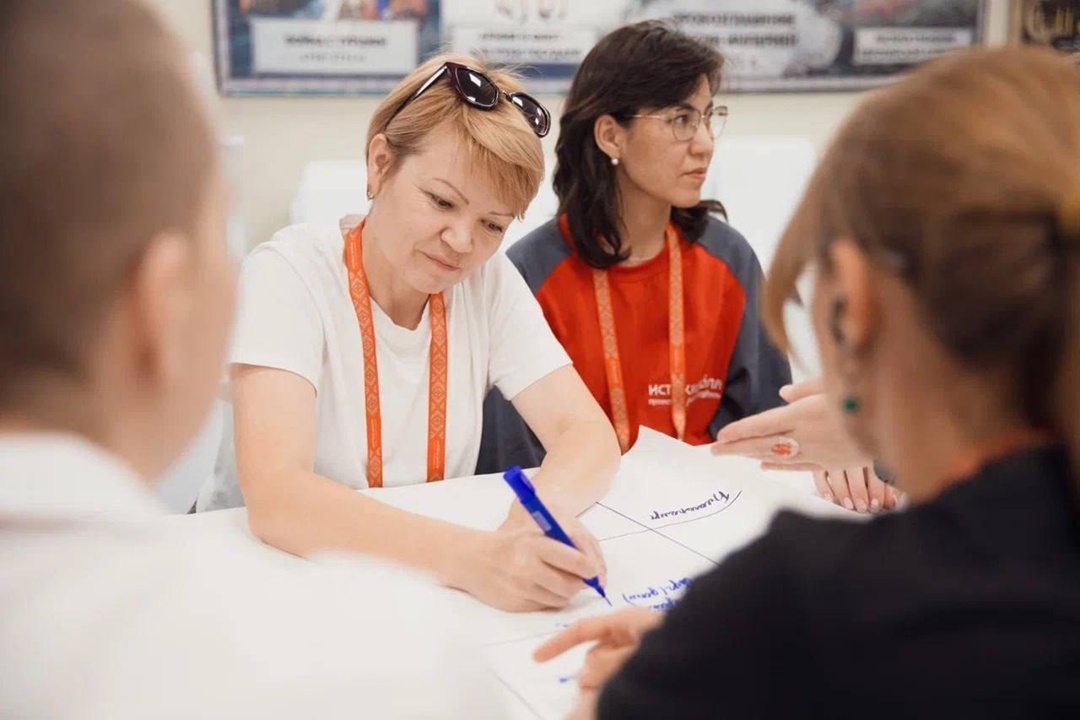 Дмитрий Чернышенко: Более 2 тыс. молодых людей и 89 вузов уже стали победителями конкурсов «Росмолодежь.Гранты»