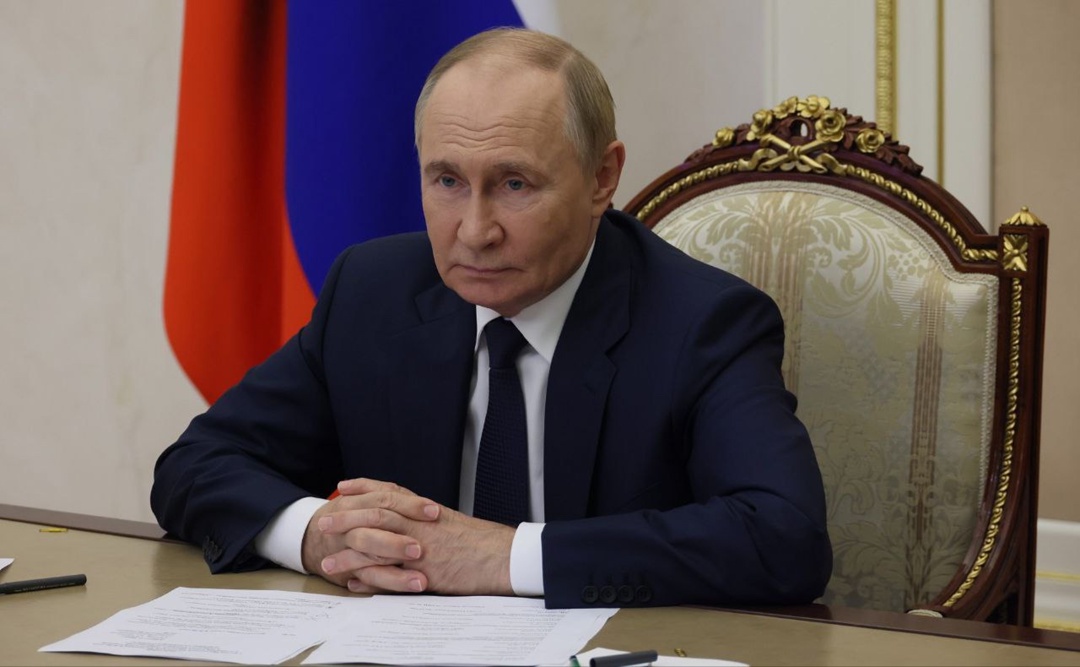 Министр строительства и ЖКХ РФ принял участие в открытии новых инфраструктурных объектов в регионах России под председательством Президента РФ