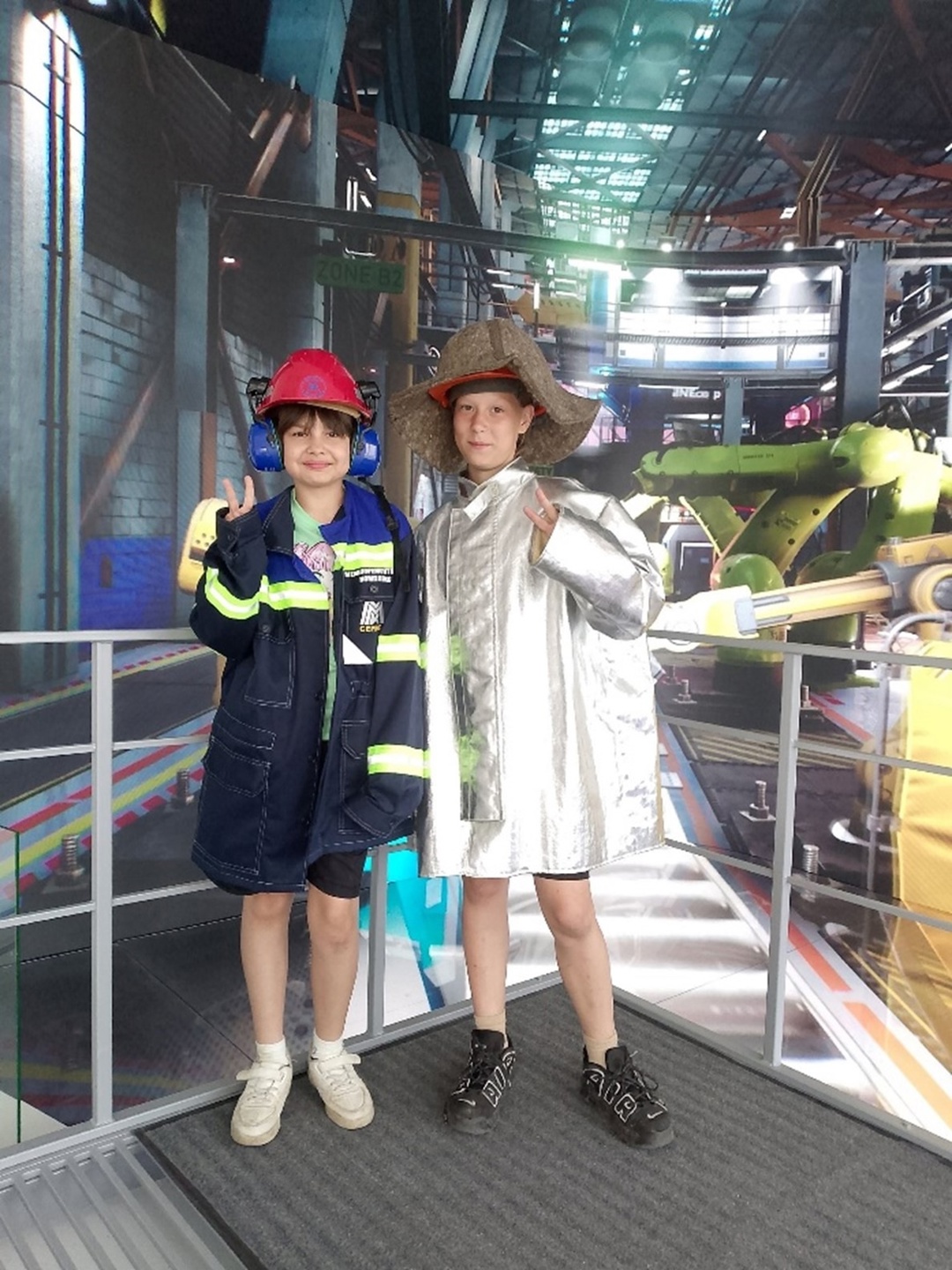 Школьники, металл и лето с пользой — чем запомнились каникулы на ММК?