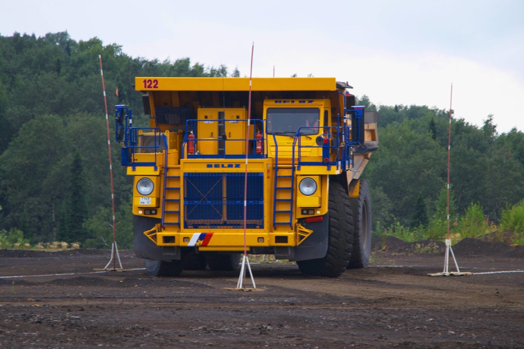 Гул моторов и безупречная точность!