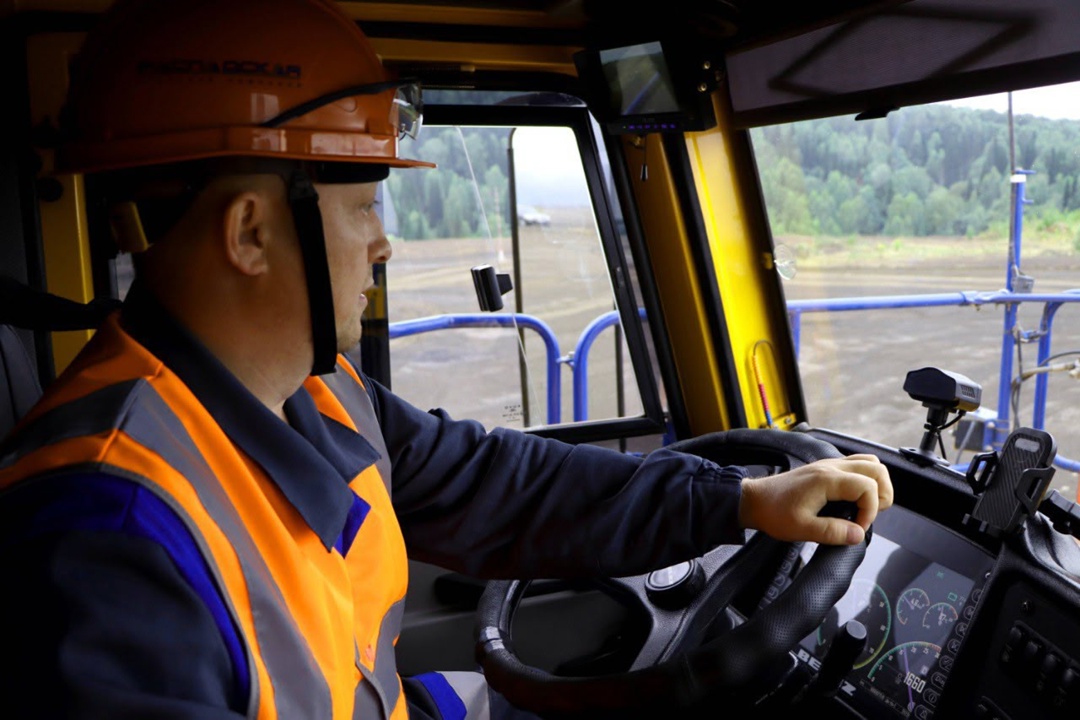 Гул моторов и безупречная точность!