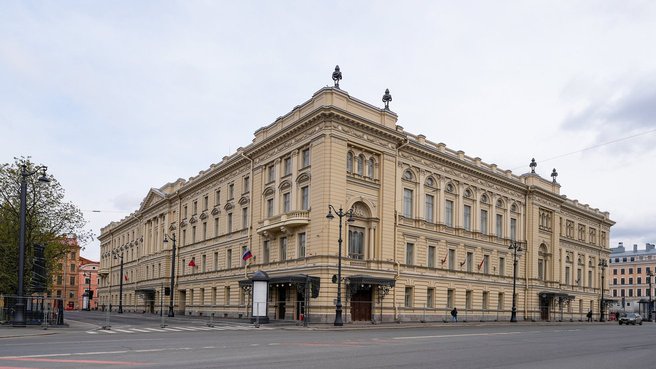 Марат Хуснуллин: Порядка 1,2 тыс. объектов и мероприятий находятся в работе по реестру объектов капитального строительства