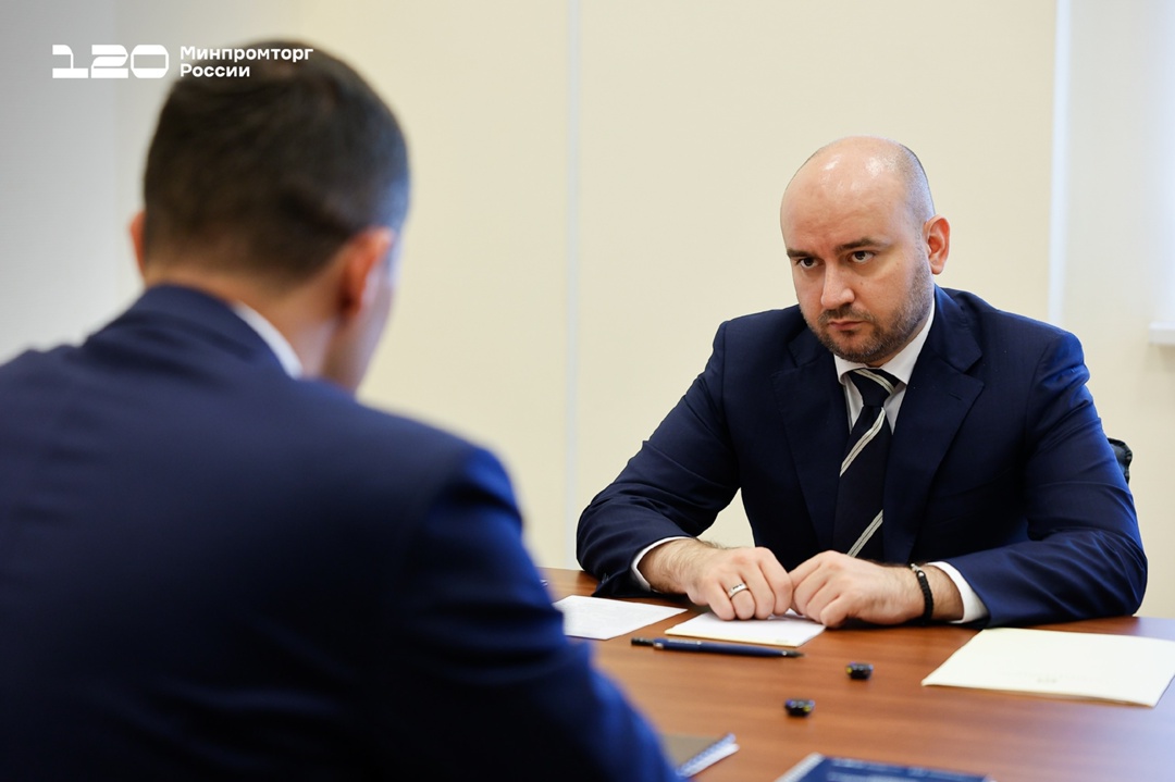 Антон Алиханов и Вячеслав Федорищев обсудили развитие промышленности Самарской области