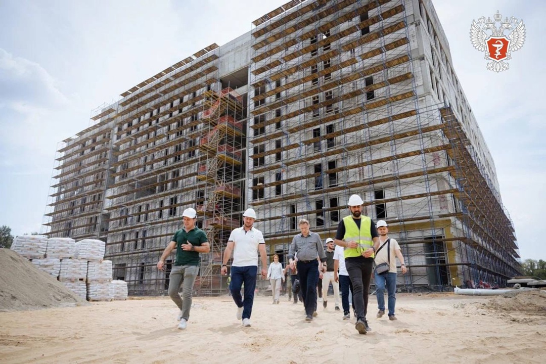 Михаил Мурашко: В Запорожской области фактически ежемесячно появляются новые объекты, новое оборудование, которое позволяет спасать жизни людей