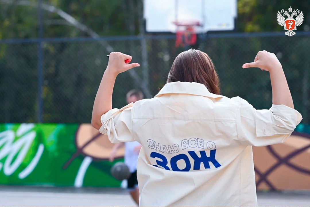 Команда Минздрава России поздравляет Всероссийское общественное движение «Волонтеры-медики» с днём рождения!