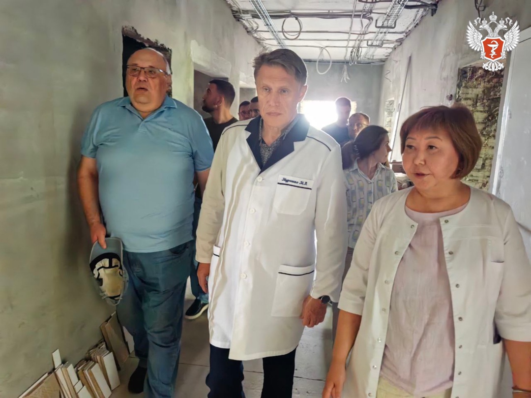 Михаил Мурашко: В этом году в Херсонской области запланировано строительство 18 модульных фельдшерско-акушерских пунктов и врачебных амбулаторий