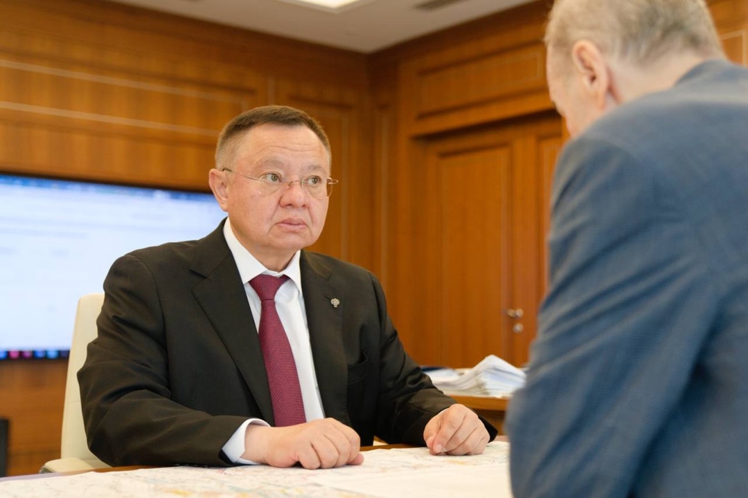 Министр строительства и ЖКХ РФ Ирек Файзуллин провёл рабочую встречу с президентом НОПРИЗ Анваром Шамузафаровым