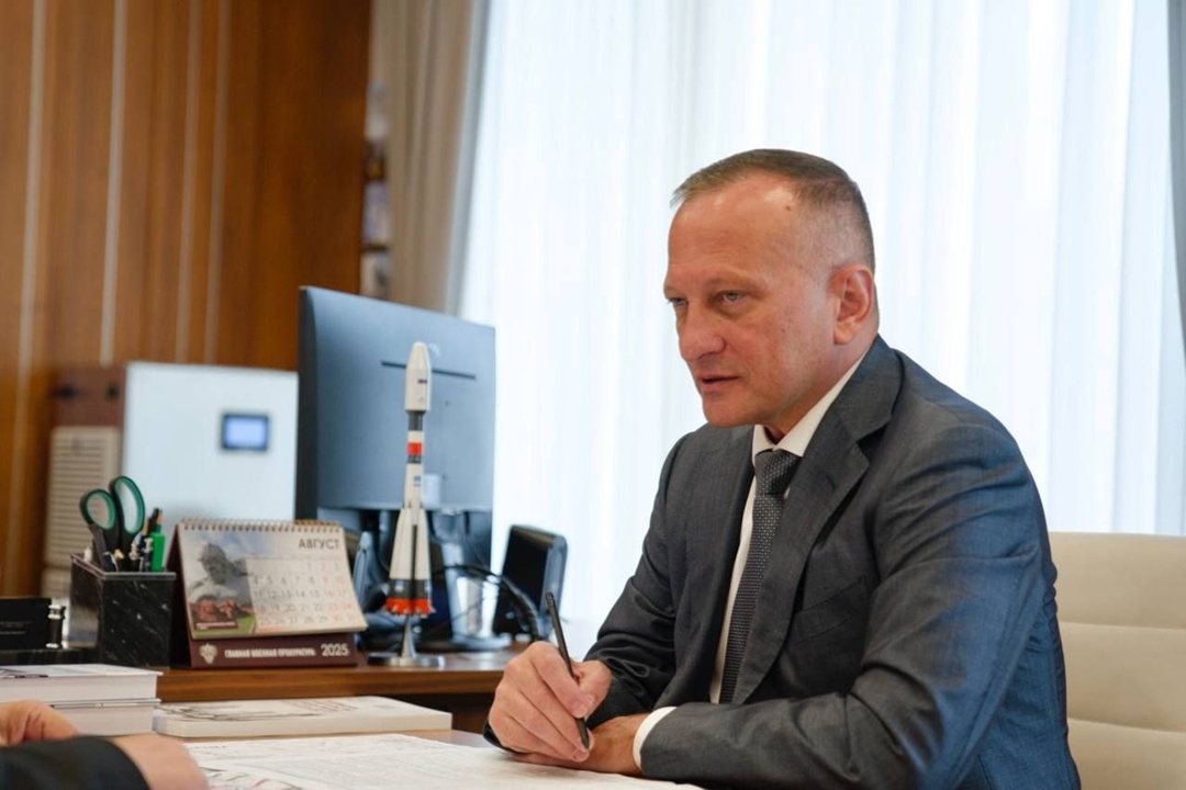 Министр строительства и ЖКХ РФ Ирек Файзуллин провёл рабочую встречу с заместителем руководителя Казначейства России Эли Исаевым