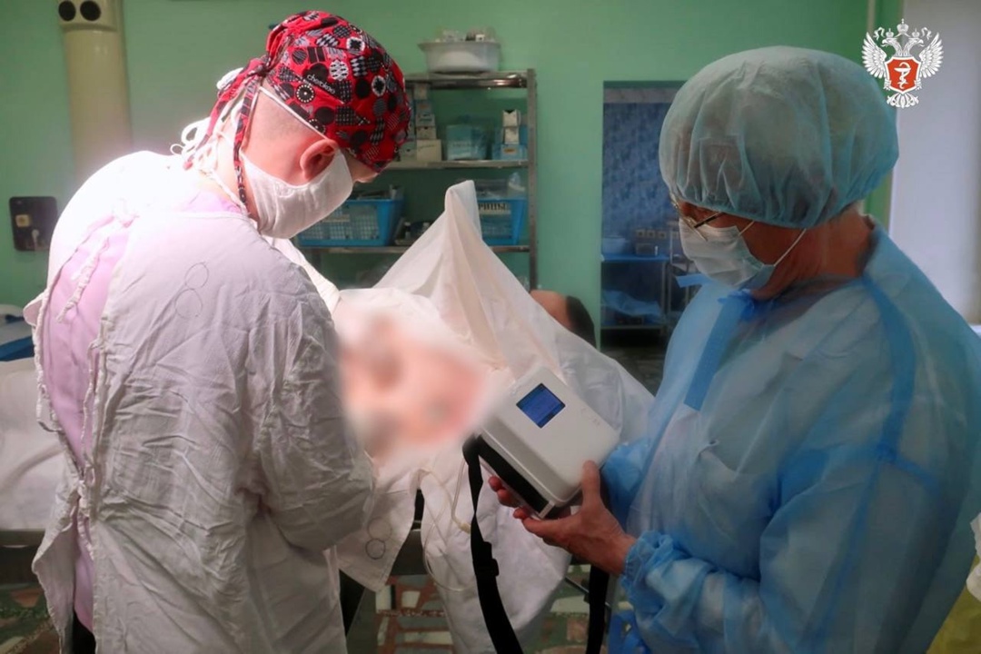 Свердловские врачи применили новую российскую систему для лечения ран отрицательным давлением