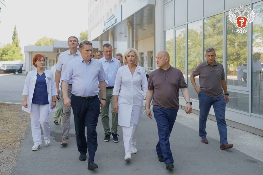 Михаил Мурашко: В Севастополе помощи участникам специальной военной операции и их семьям уделяется большое внимание